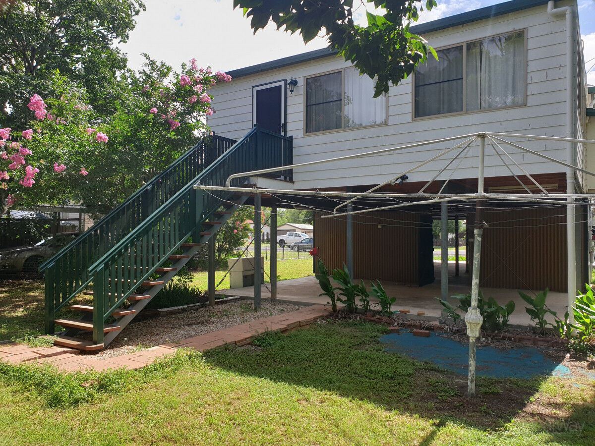24 Bagot Street, Dalby QLD 4405, Dalby - Thumbnail 2