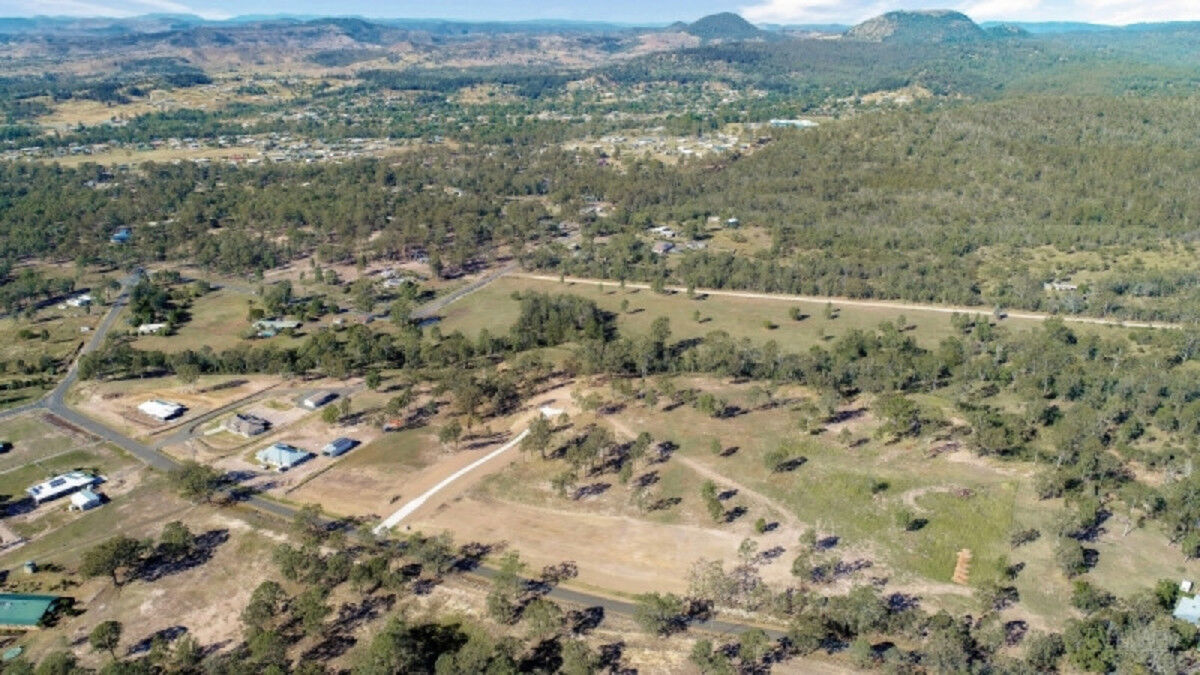237 Jones Road, Withcott QLD 4352, Withcott - Thumbnail 4