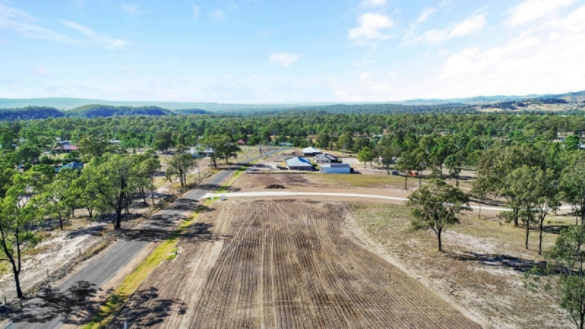 237 Jones Road, Withcott QLD 4352, Withcott - Thumbnail 6