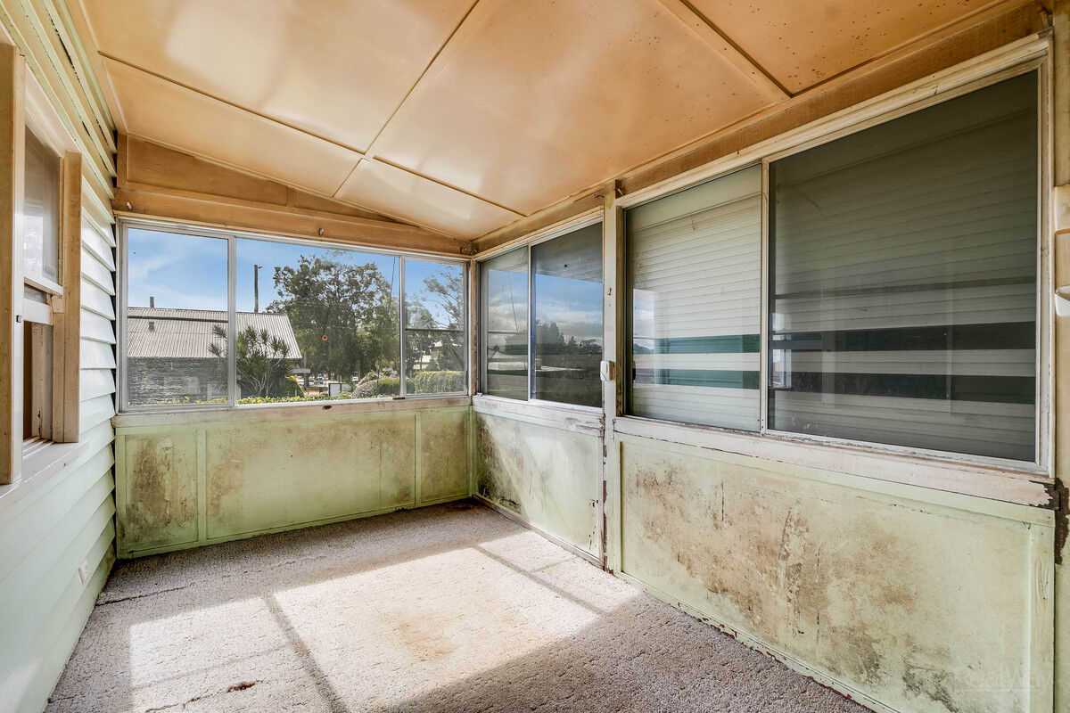 303 Hume Street, South Toowoomba QLD 4350, South Toowoomba - Thumbnail 5