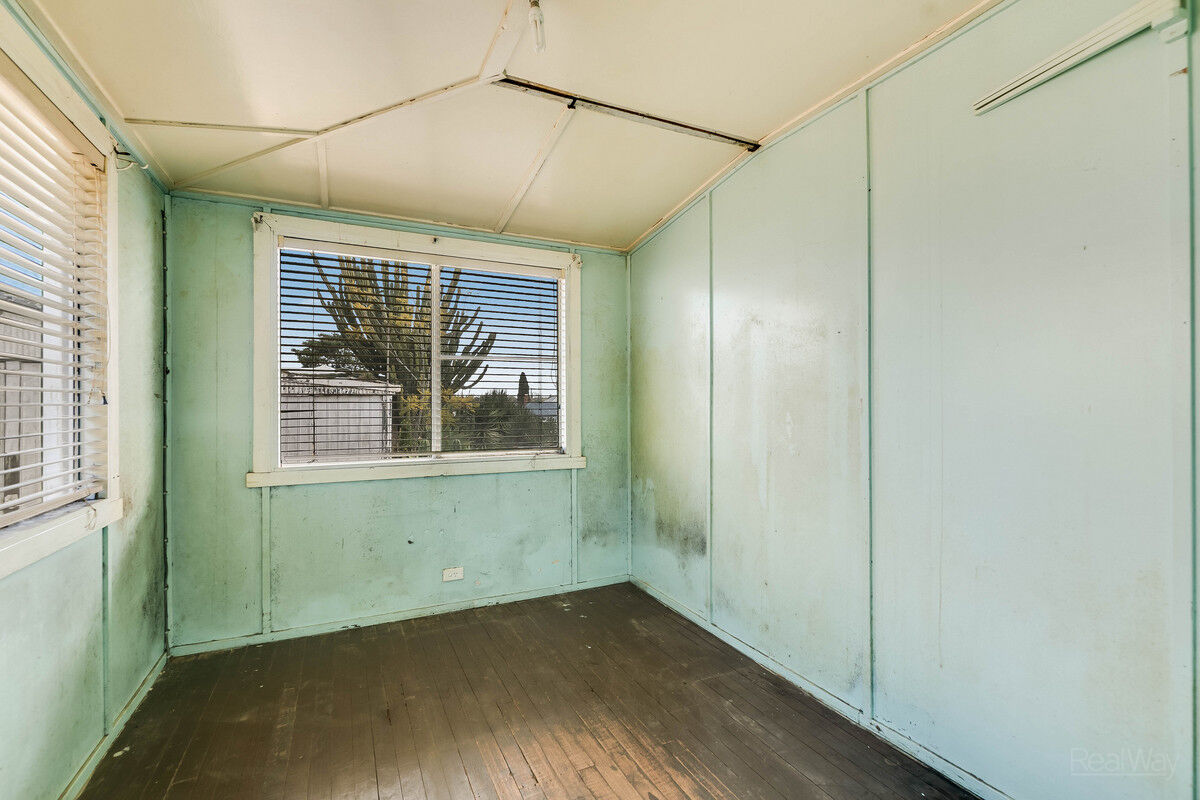 303 Hume Street, South Toowoomba QLD 4350, South Toowoomba - Thumbnail 7