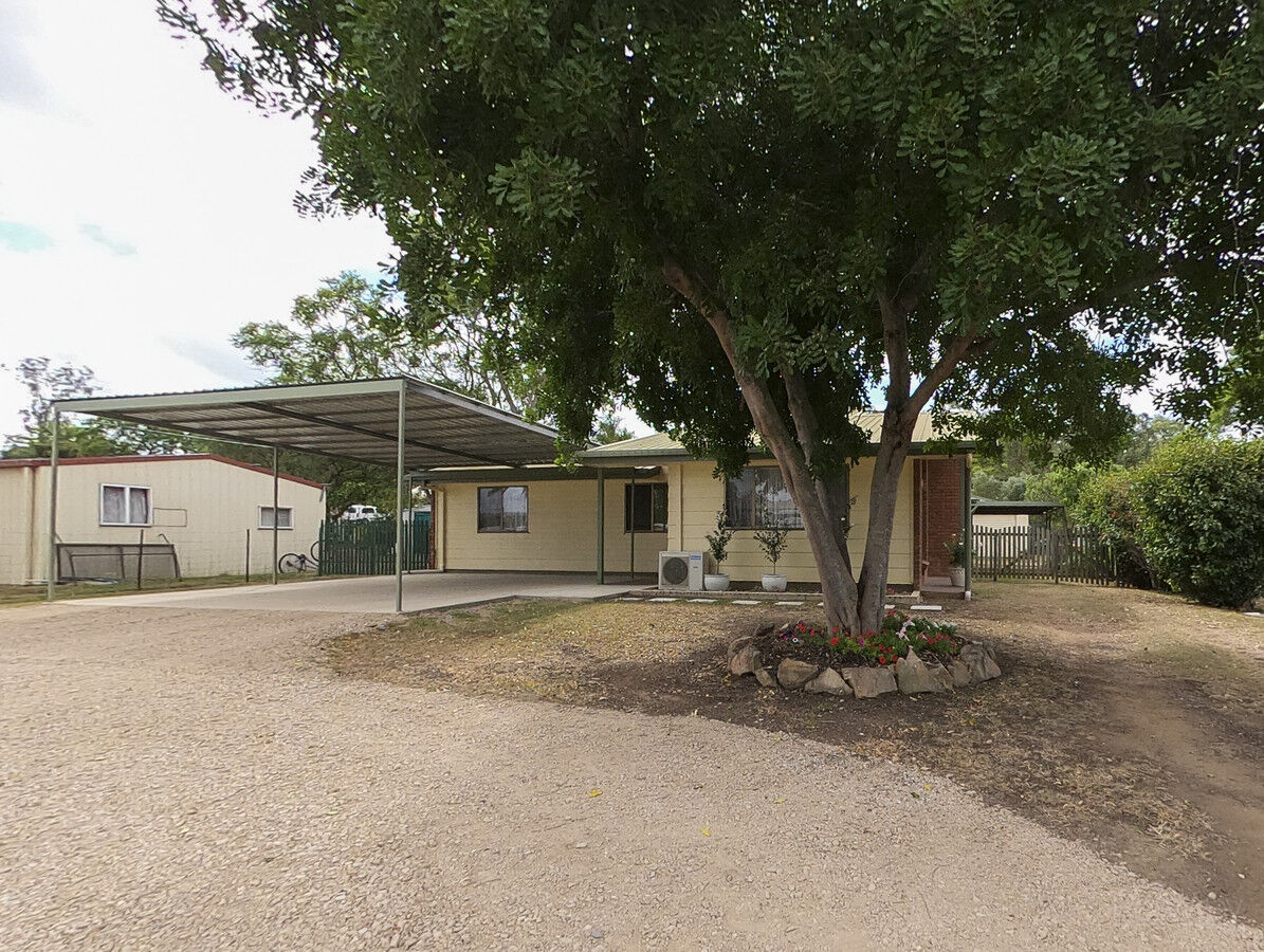 36 Bowen Street, Helidon QLD 4344, Helidon - Thumbnail 2