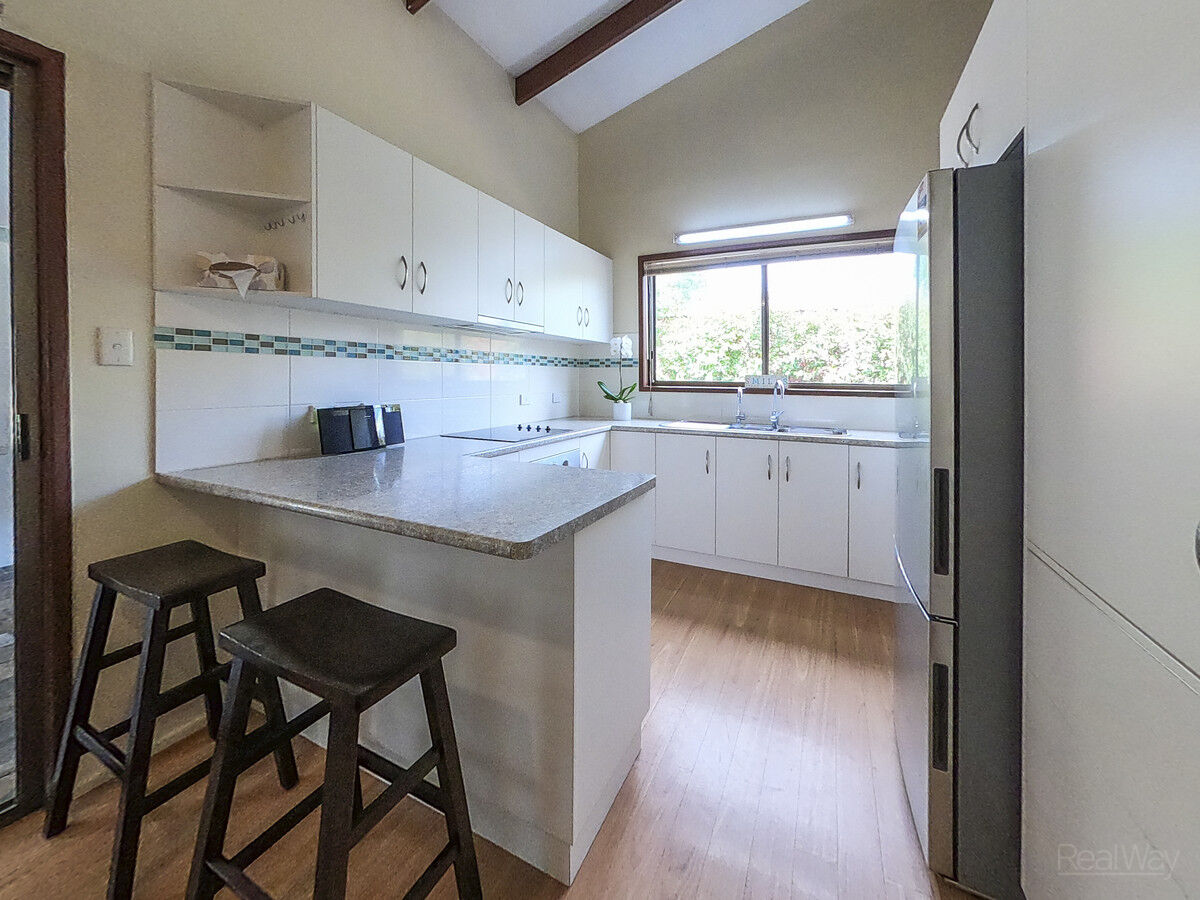 36 Bowen Street, Helidon QLD 4344, Helidon - Thumbnail 3