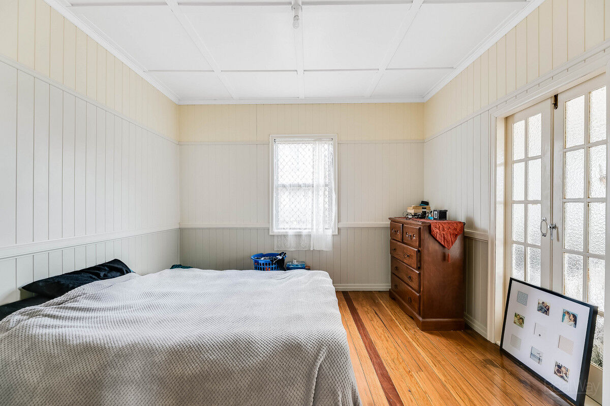 46 Gostwyck Street, Newtown QLD 4350, Newtown - Thumbnail 8