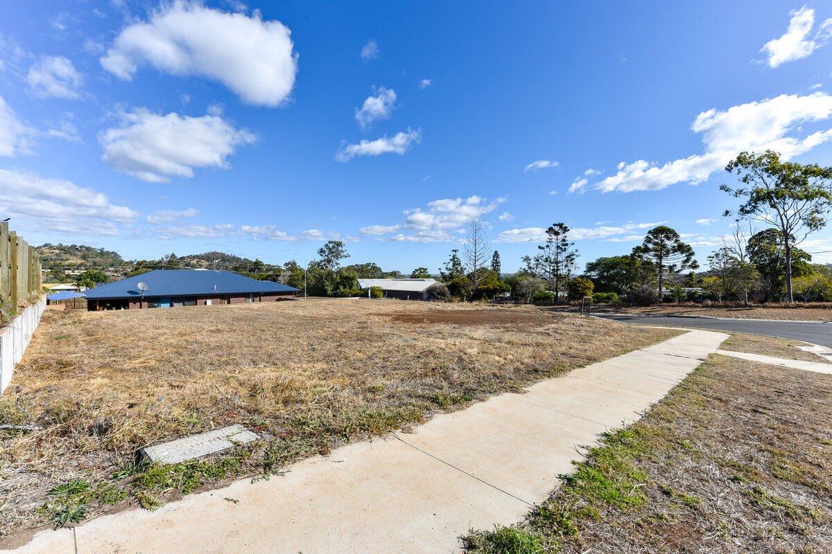 17 Heywood Street, Glenvale QLD 4350, Glenvale - Thumbnail 4