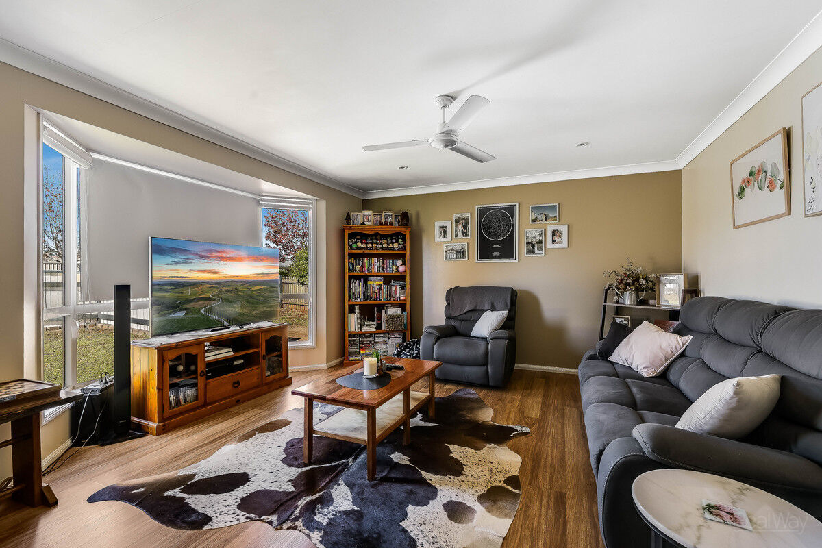 47 Strathconan Drive, Glenvale QLD 4350, Glenvale - Thumbnail 2
