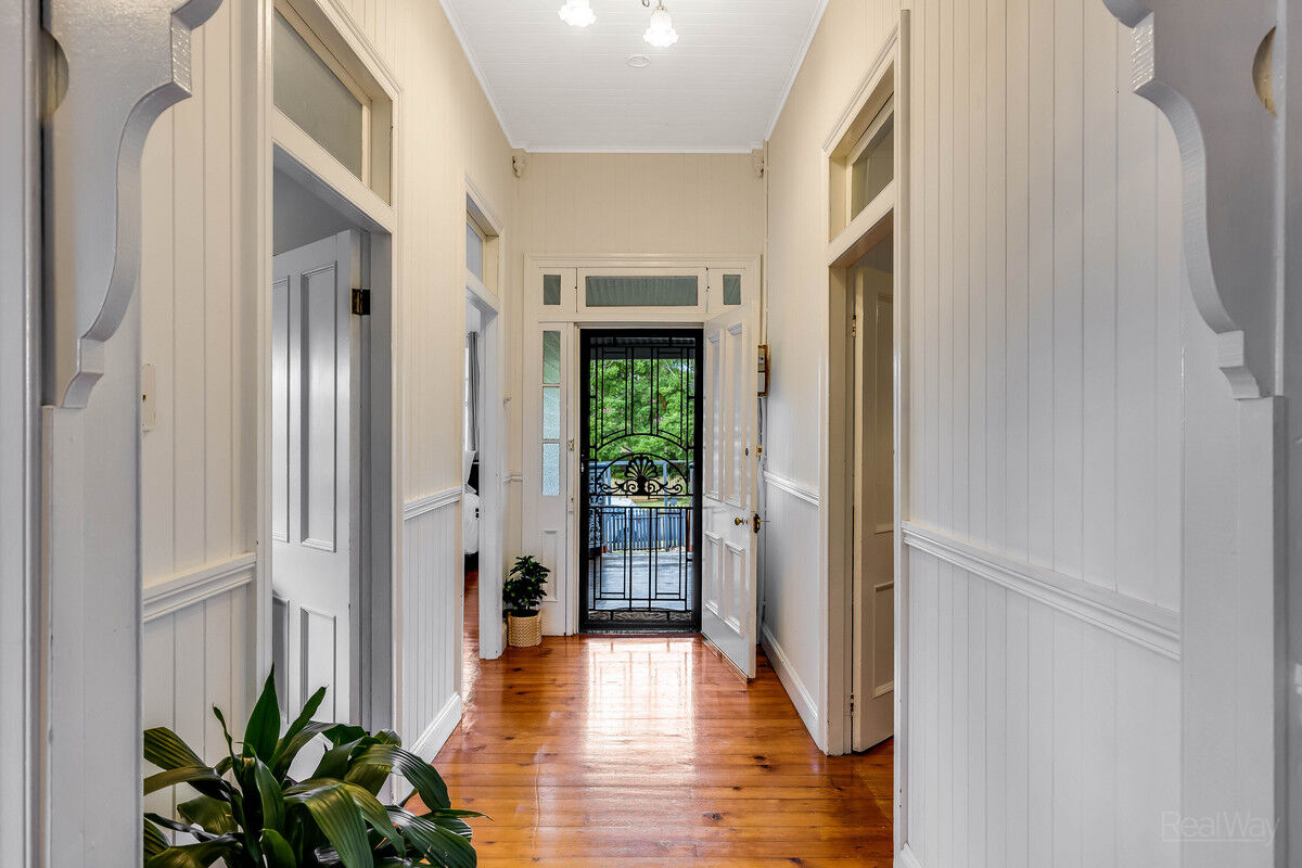 208 South Street, South Toowoomba QLD 4350, South Toowoomba - Thumbnail 4