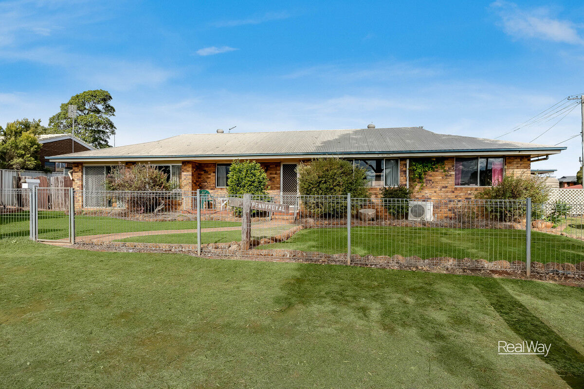 18 Cabarita Crescent, Glenvale QLD 4350, Glenvale - Thumbnail 2
