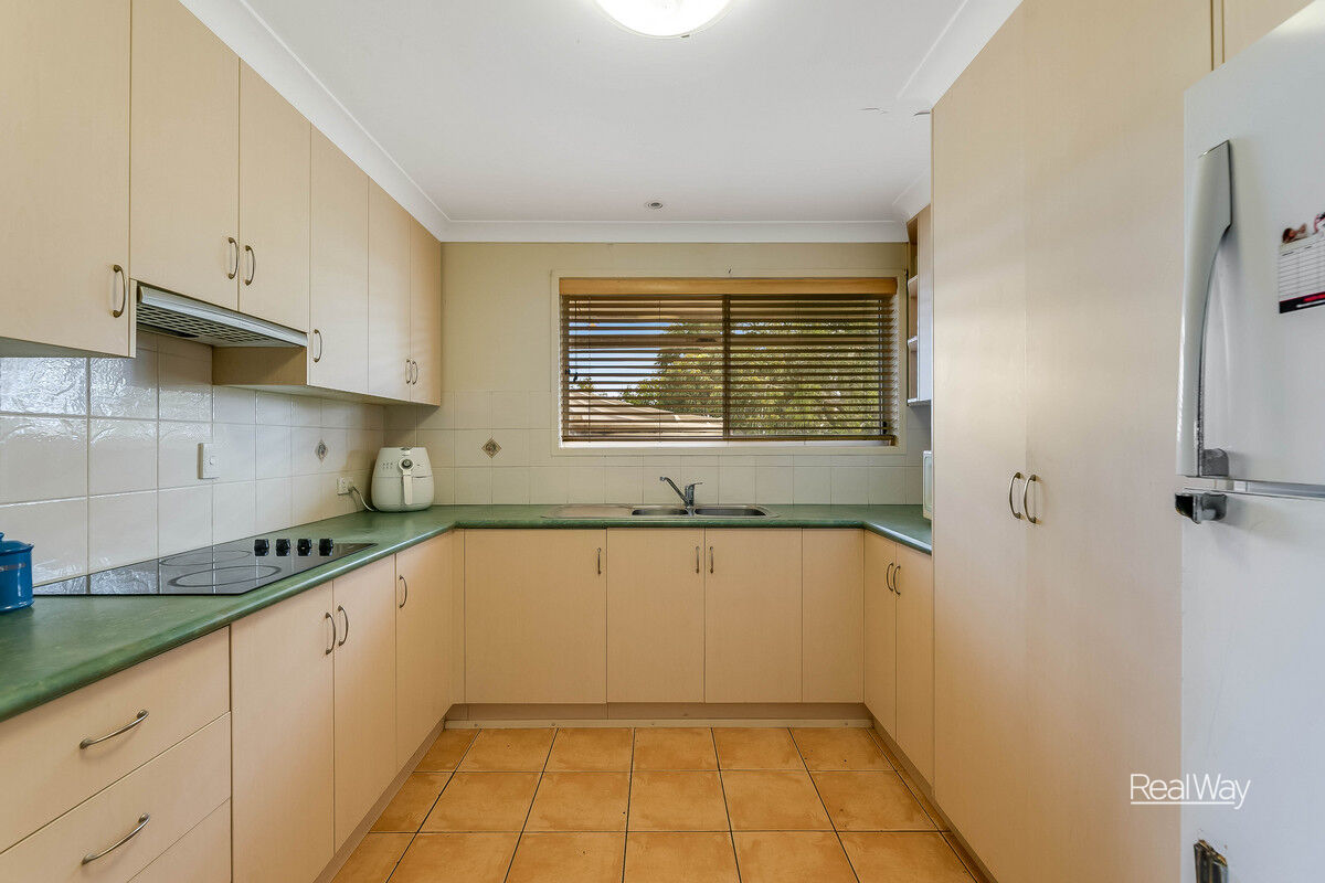 18 Cabarita Crescent, Glenvale QLD 4350, Glenvale - Thumbnail 3