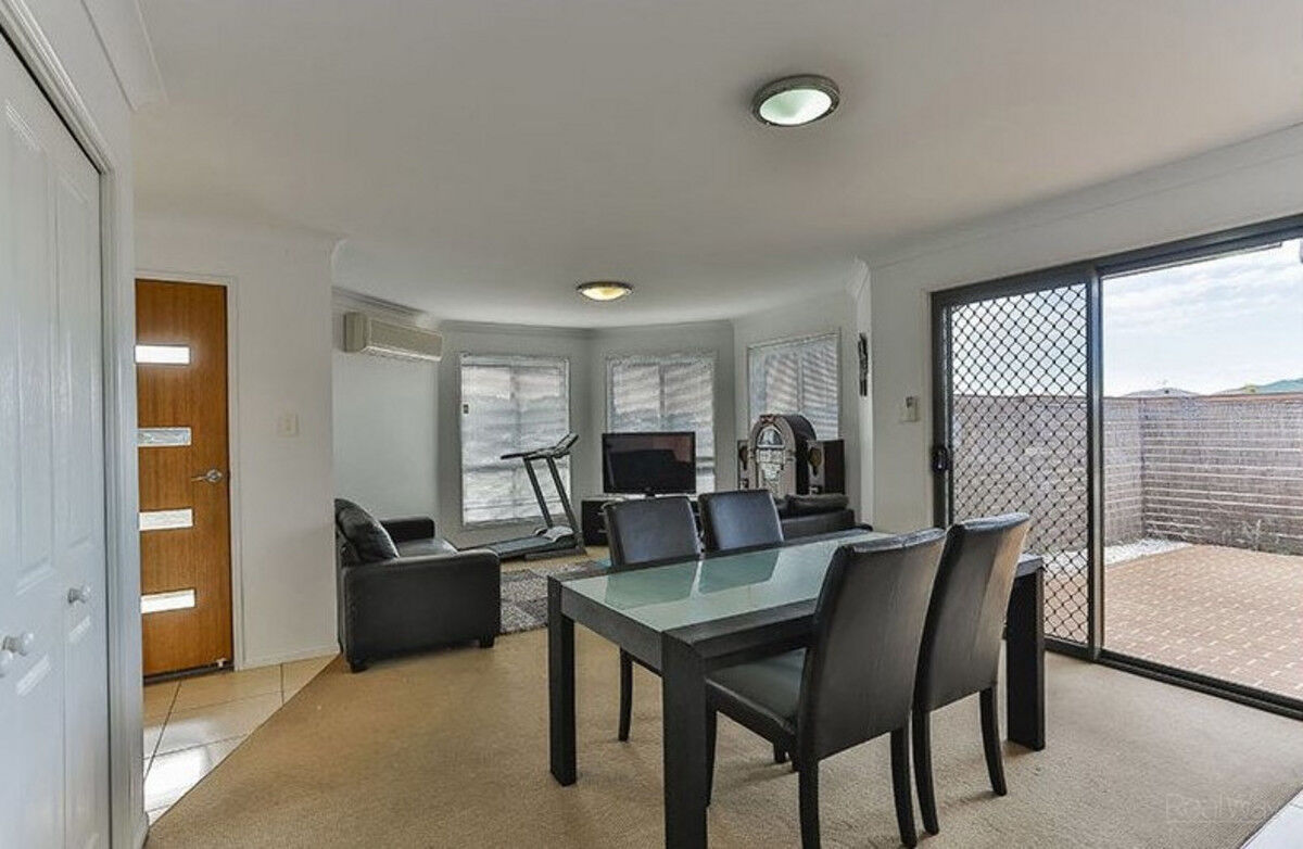 2 / 2 Wareena Crescent, Glenvale QLD 4350, Glenvale - Thumbnail 3
