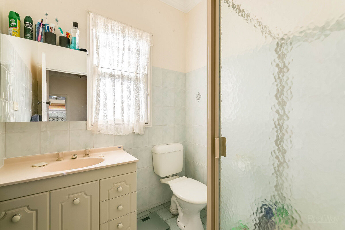 19 Mansford Street, North Toowoomba QLD 4350, North Toowoomba - Thumbnail 8