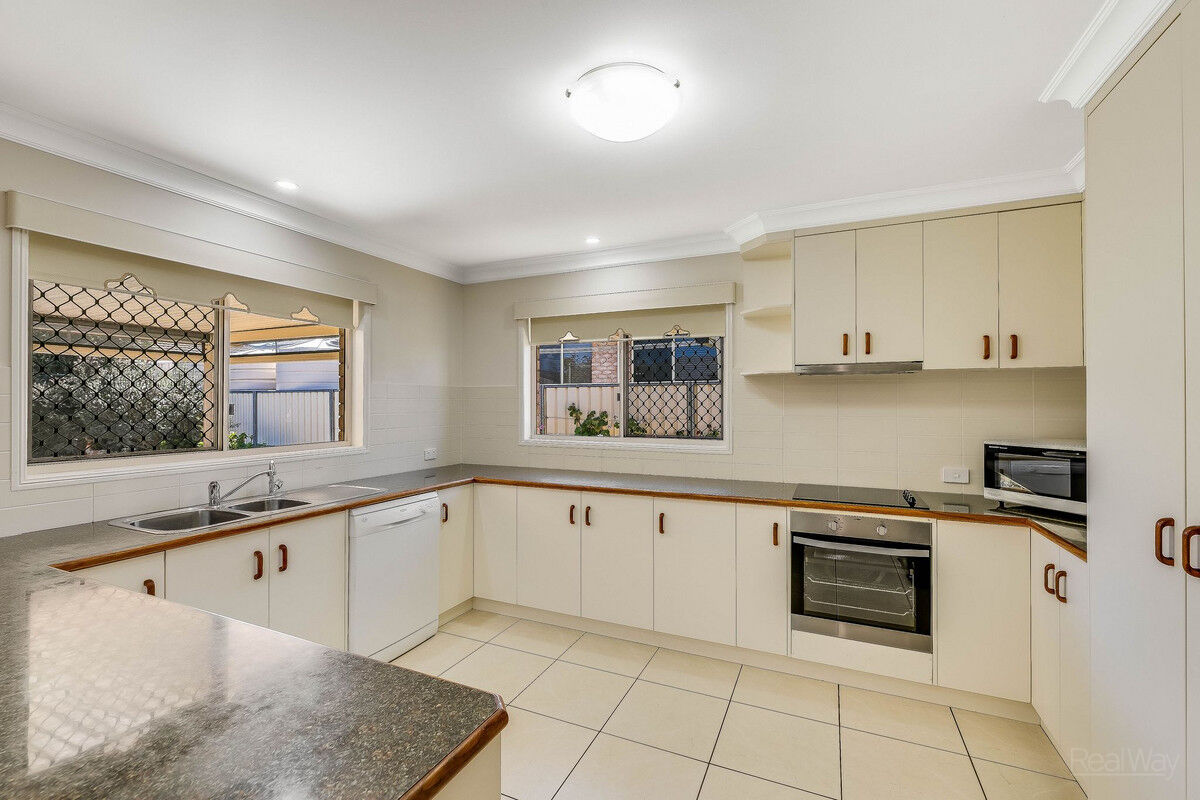 37 Lavarack Street, Darling Heights QLD 4350, Darling Heights - Thumbnail 3