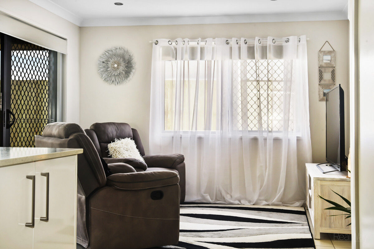 1 / 24 Sanctuary Drive, Cranley QLD 4350, Cranley - Thumbnail 4