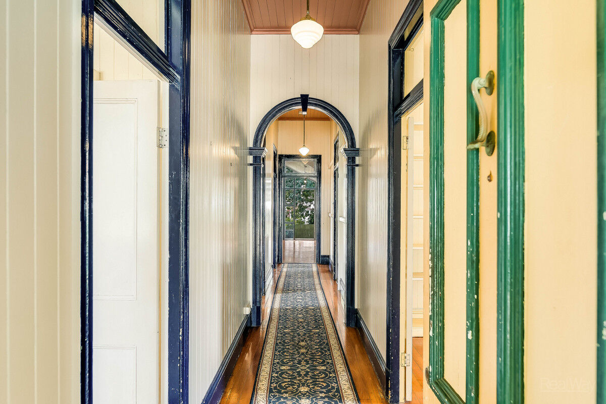 229 Russell Street, Newtown QLD 4350, Newtown - Thumbnail 4