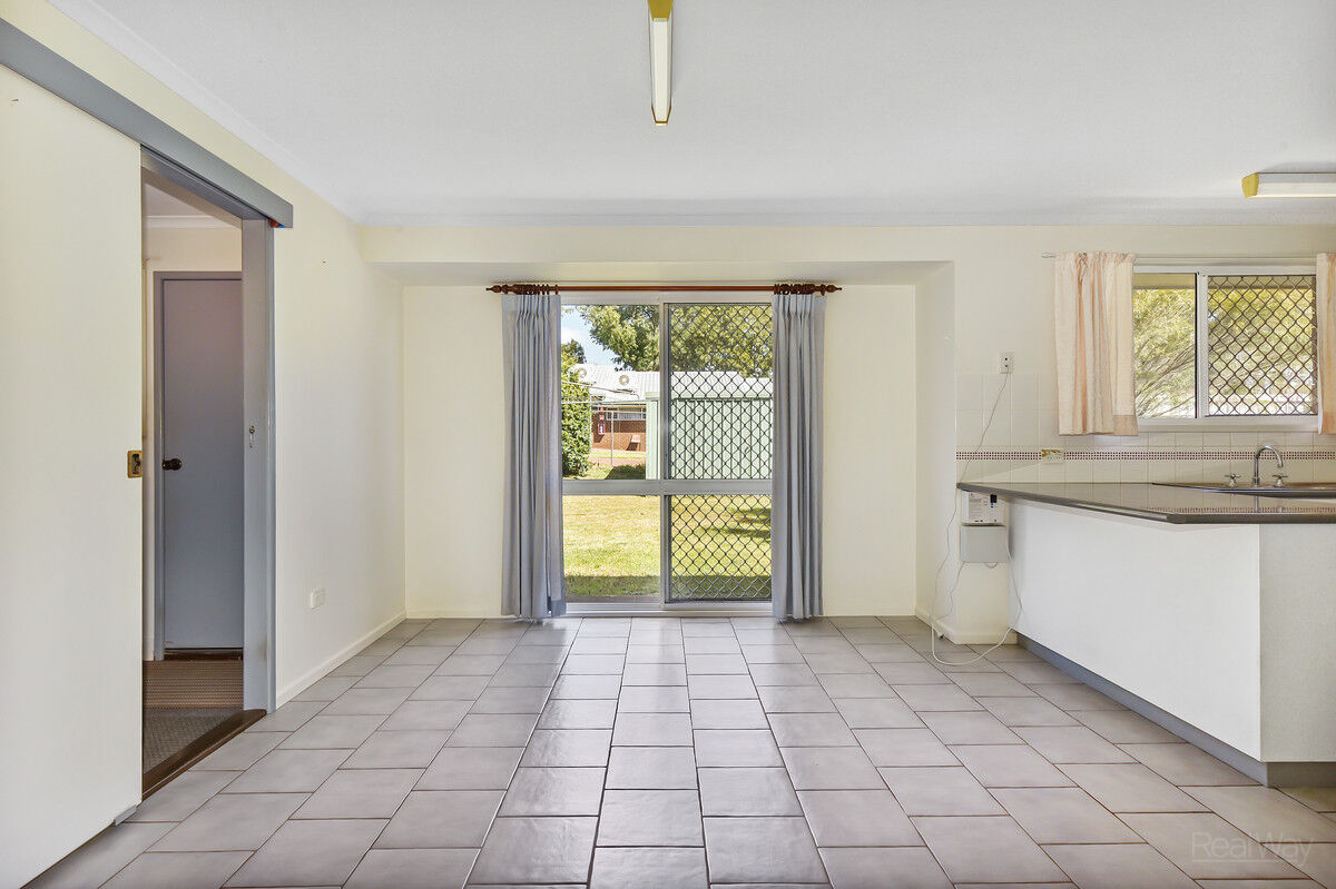 6 Eunice Court, Kearneys Spring QLD 4350, Kearneys Spring - Thumbnail 5