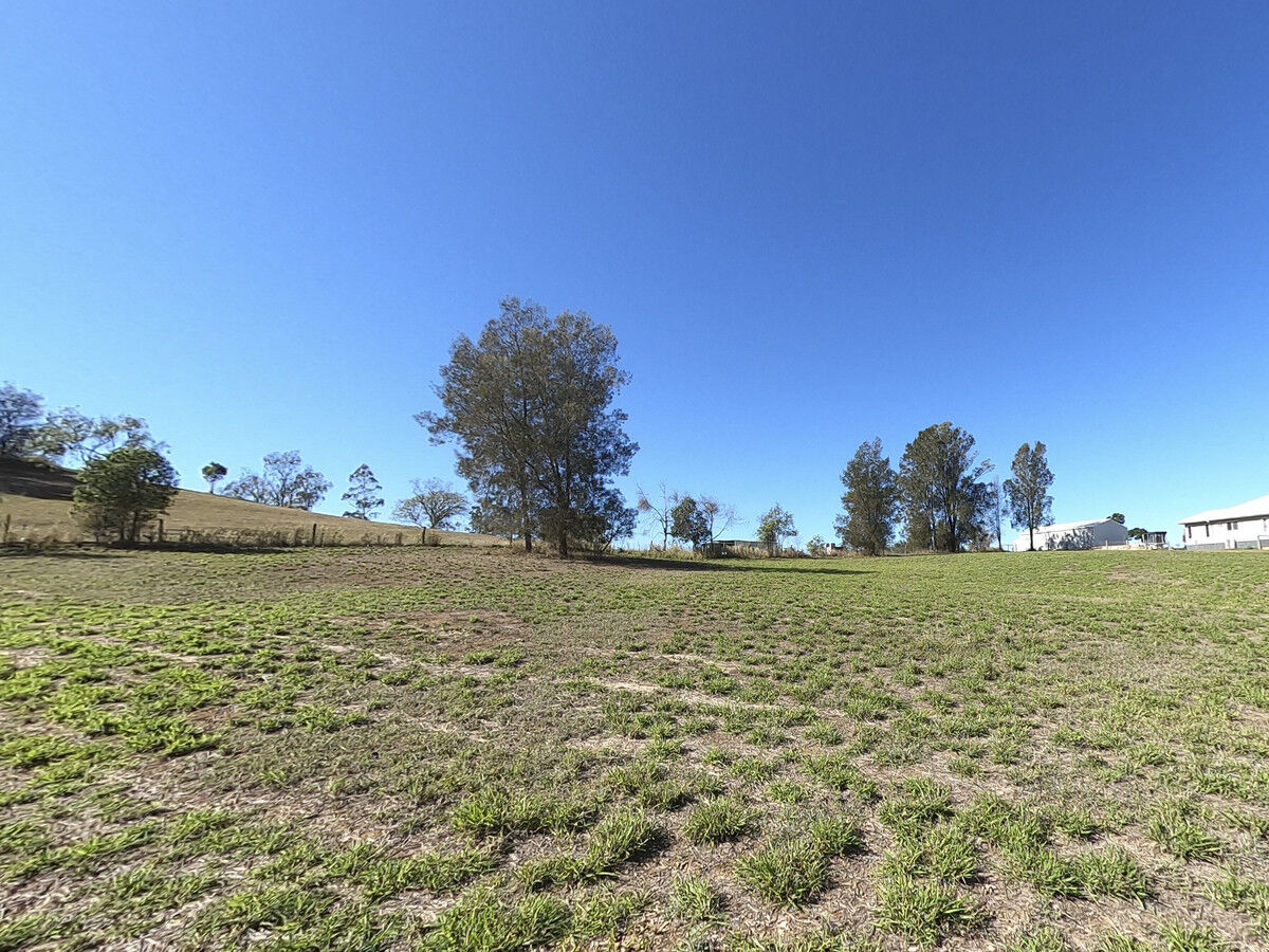 23 Skyline Drive, Withcott QLD 4352, Withcott - Thumbnail 5