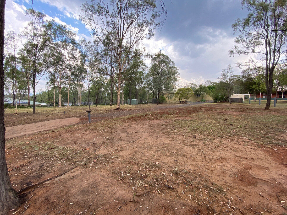 151 Jones Road, Withcott QLD 4352, Withcott - Thumbnail 2