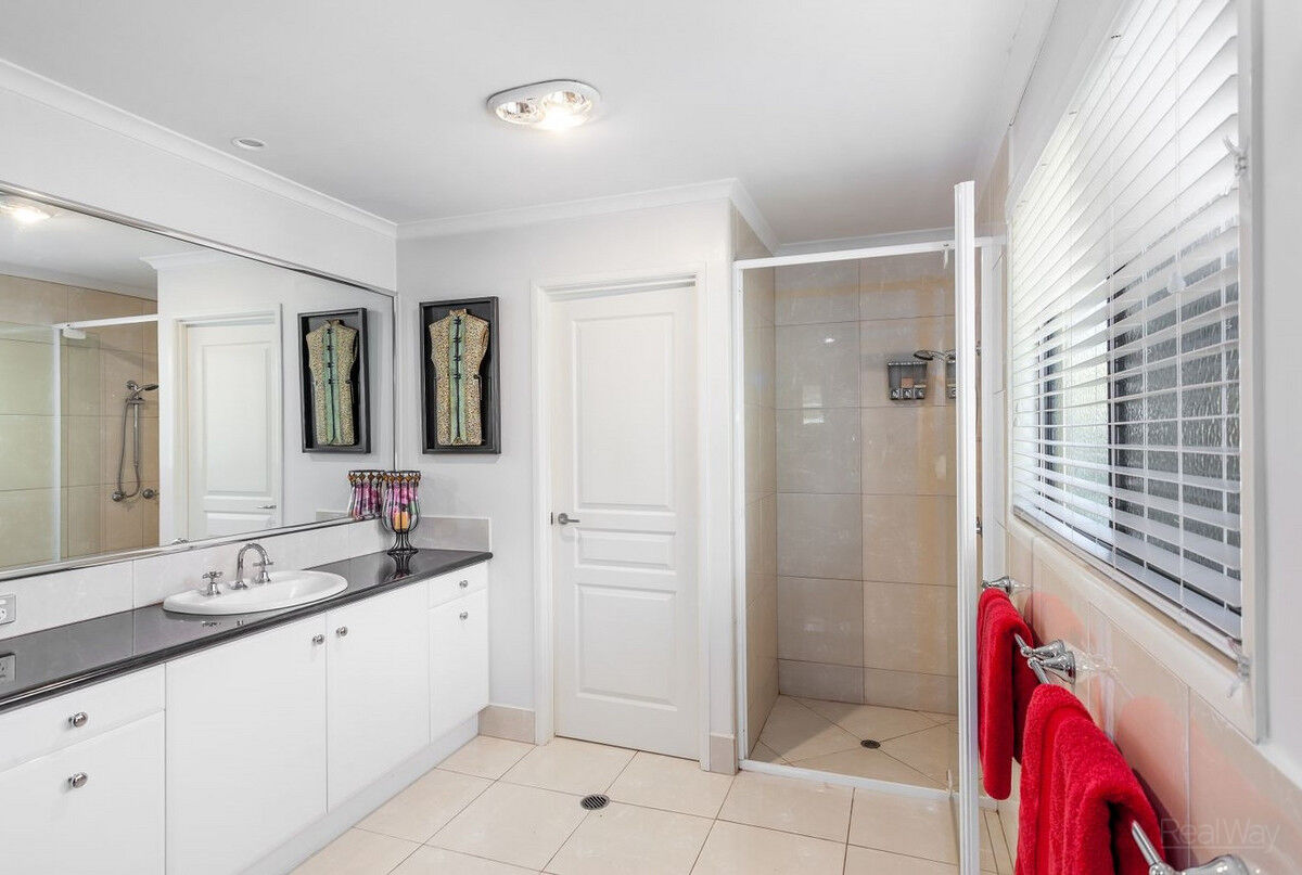 13 Meadows Road, Withcott QLD 4352, Withcott - Thumbnail 8