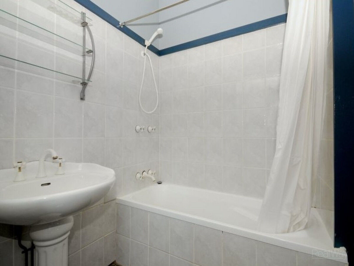 108 Ruthven Street, Harlaxton QLD 4350, Harlaxton - Thumbnail 8