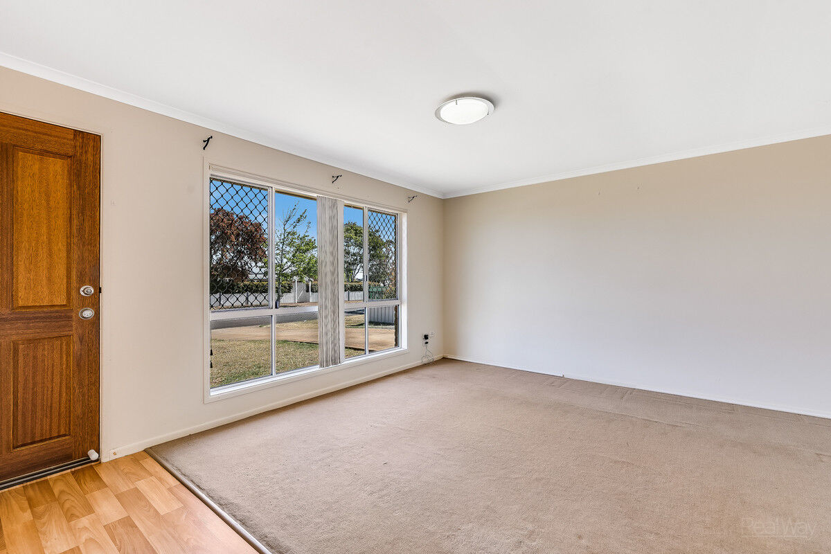 39 Liquidambar Street, Glenvale QLD 4350, Glenvale - Thumbnail 6