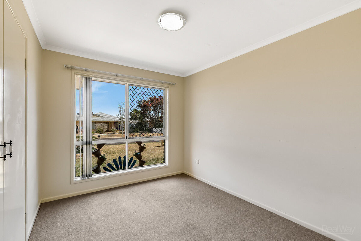 39 Liquidambar Street, Glenvale QLD 4350, Glenvale - Thumbnail 8