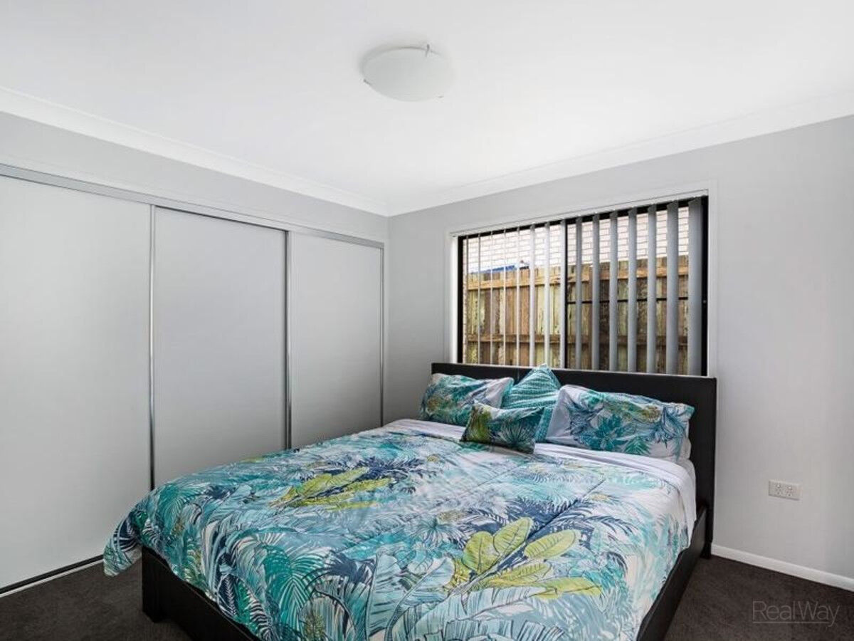 1 & 2 / 6 Whitefield Street, GLENVALE QLD 4350, Glenvale - Thumbnail 6