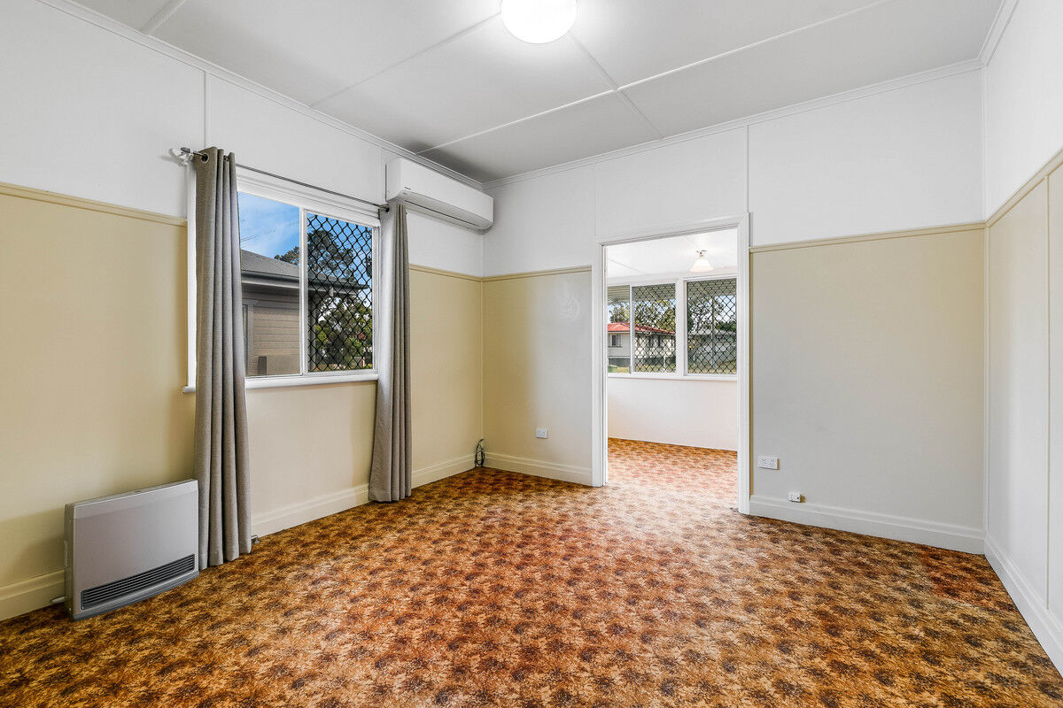 19 Buckland Street, Harristown QLD 4350, Harristown - Thumbnail 5