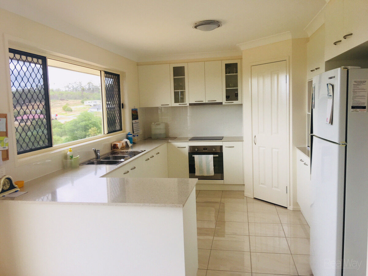 3 Wilkinson Place, Grantham QLD 4347, Grantham - Thumbnail 4