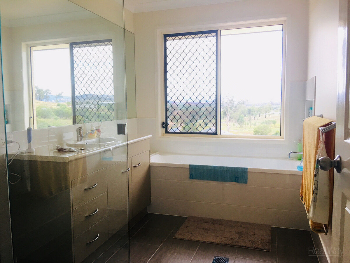 3 Wilkinson Place, Grantham QLD 4347, Grantham - Thumbnail 6