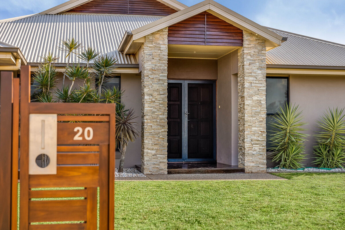 20 Lavarack Street, Darling Heights QLD 4350, Darling Heights - Thumbnail 2