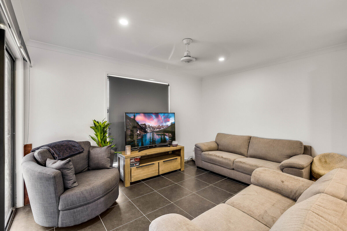 1 & 2 / 7 McInnes Crescent, Glenvale QLD 4350, Glenvale - Thumbnail 3