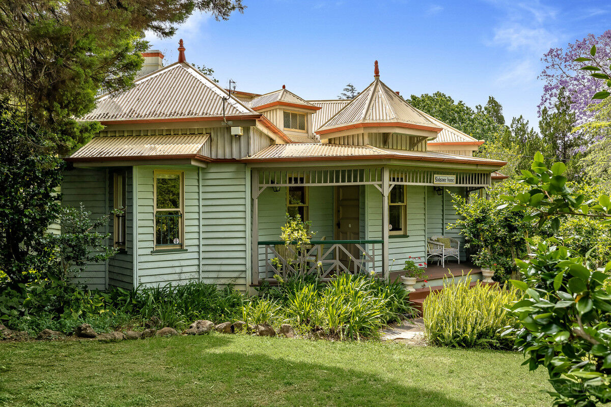 3 Gladstone Street, Newtown QLD 4350, Newtown - Thumbnail 2