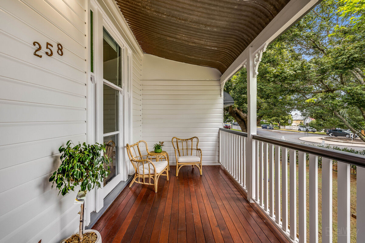 258 Hume Street, South Toowoomba QLD 4350, South Toowoomba - Thumbnail 3