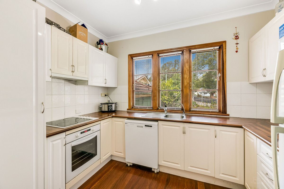 150 Ruthven Street, NORTH TOOWOOMBA QLD 4350, North Toowoomba - Thumbnail 2