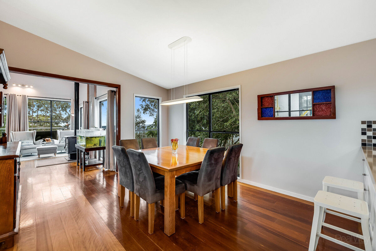325 Aberdein Road, Mount Luke QLD 4352, Mount Luke - Thumbnail 6