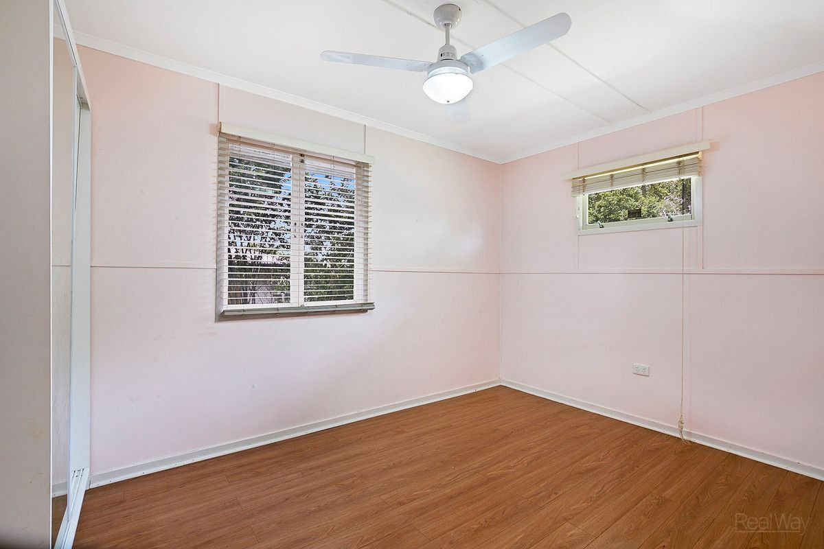 6 Guy Street, Newtown QLD 4350, Newtown - Thumbnail 6
