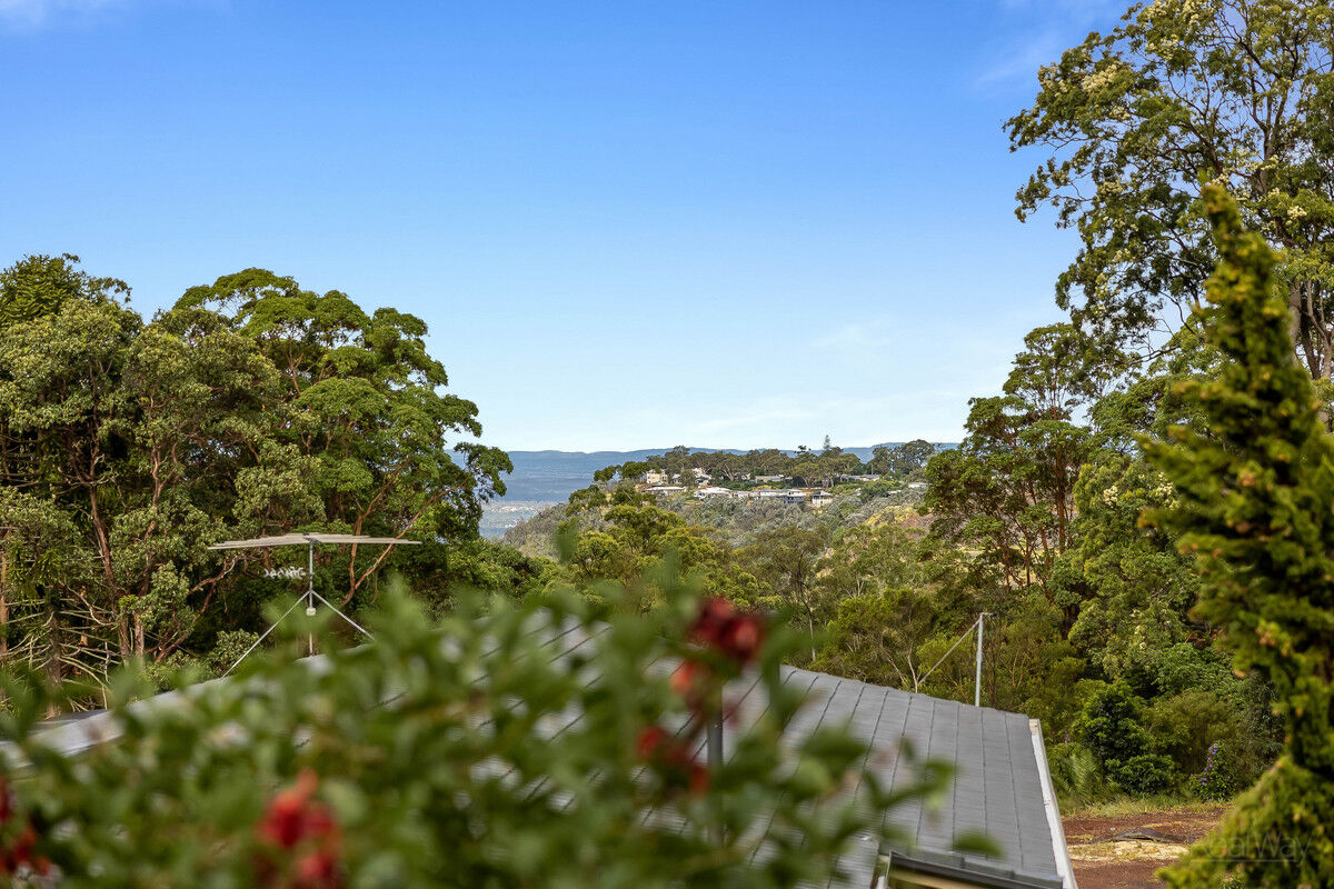 17 Jellicoe Street, Mount Lofty QLD 4350, Mount Lofty - Thumbnail 3