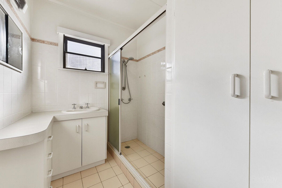 15 Lacaze Street, Wilsonton QLD 4350, Wilsonton - Thumbnail 8