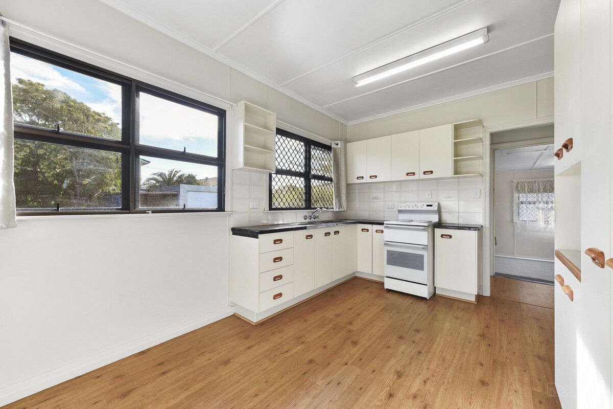 15 Lacaze Street, Wilsonton QLD 4350, Wilsonton - Thumbnail 4