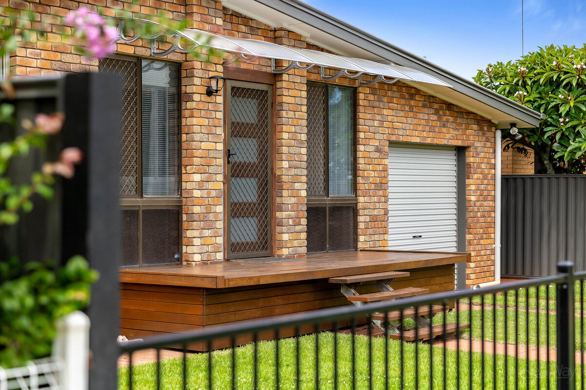 56 Weetwood Street, Newtown QLD 4350, Newtown - Thumbnail 2