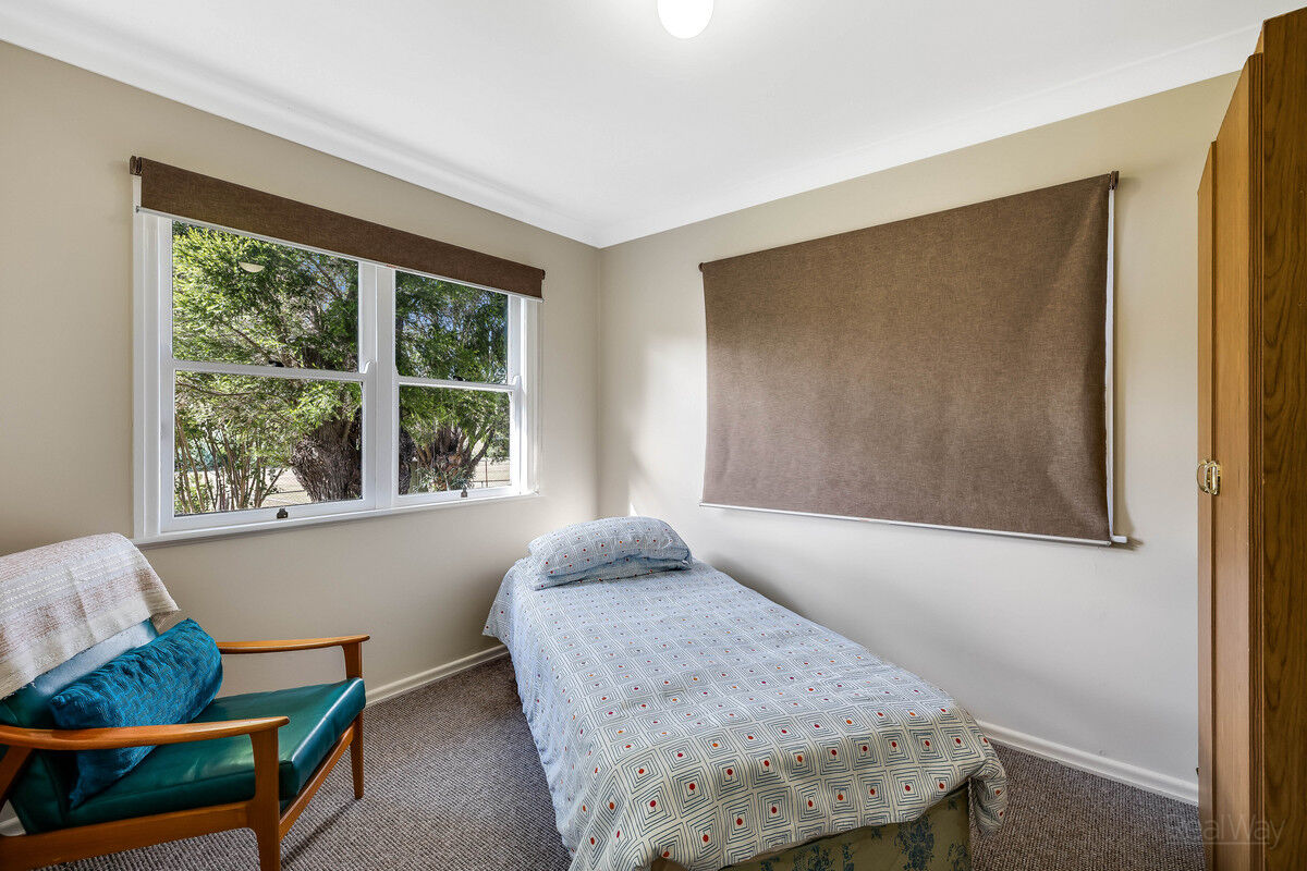 7 Teesdale Avenue, Newtown QLD 4350, Newtown - Thumbnail 6