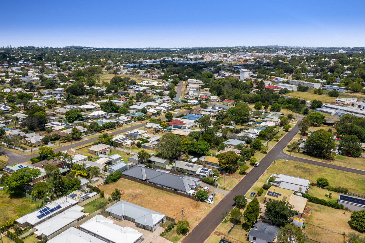 Lot 13 & 14 / 2C Waverley Street, North Toowoomba QLD 4350, North Toowoomba - Thumbnail 5