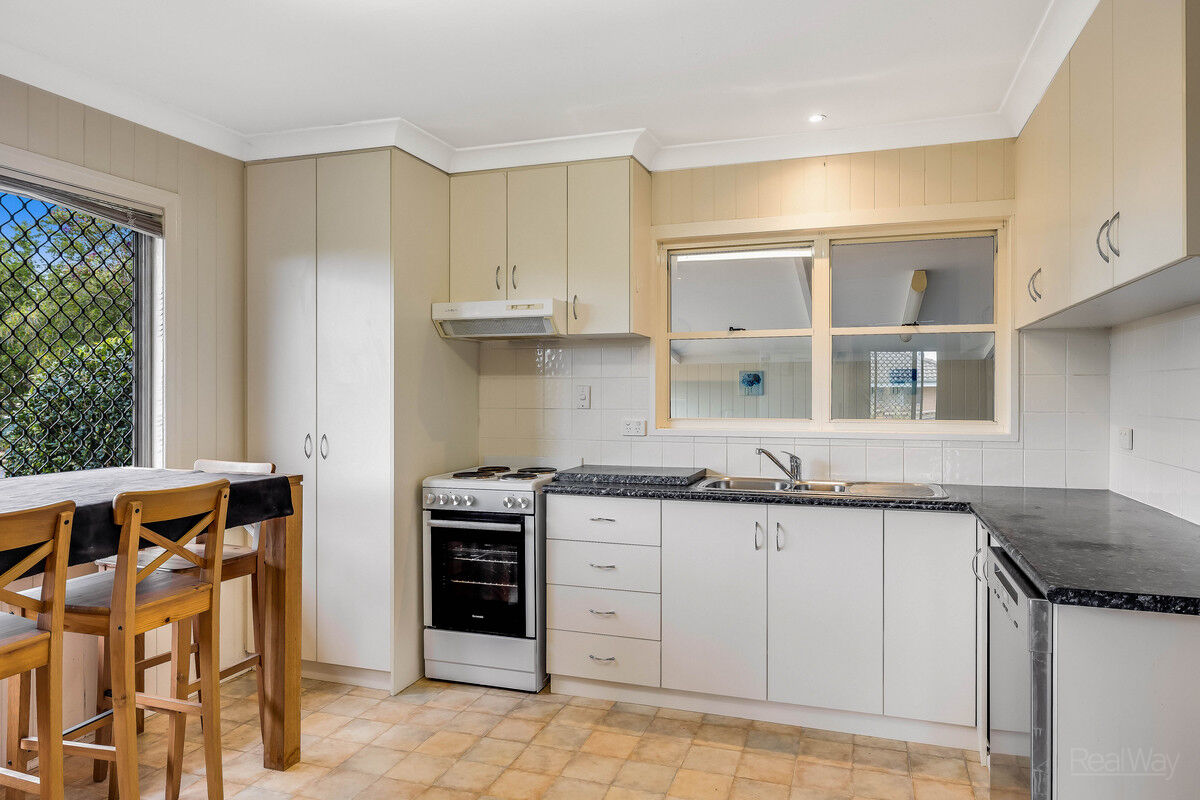 1 Schloss Street, Centenary Heights QLD 4350, Centenary Heights - Thumbnail 2