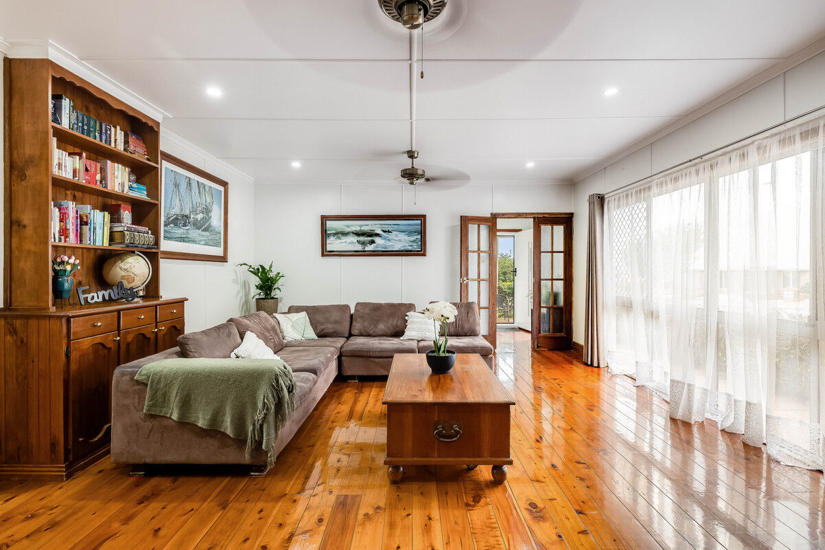 27 Cranley Street, South Toowoomba QLD 4350, South Toowoomba - Thumbnail 5