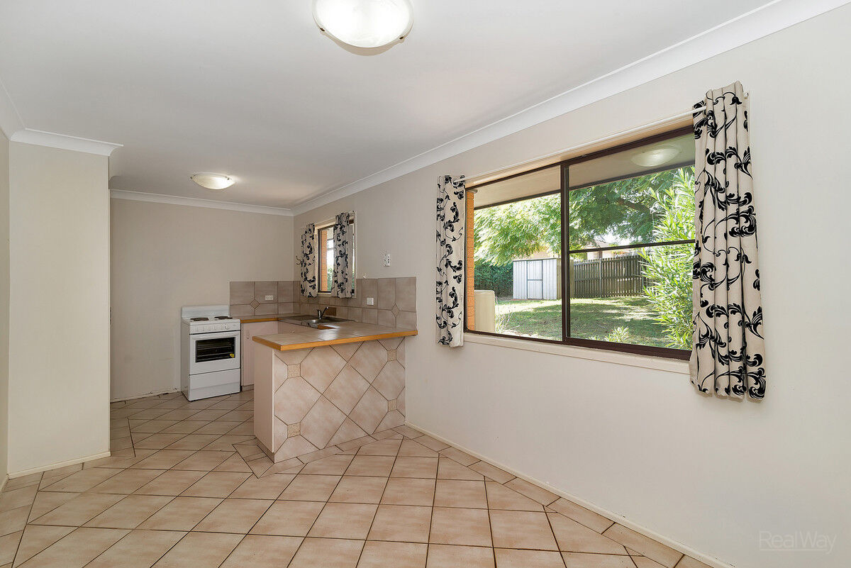 186 Tor Street, ROCKVILLE QLD 4350, Rockville - Thumbnail 3