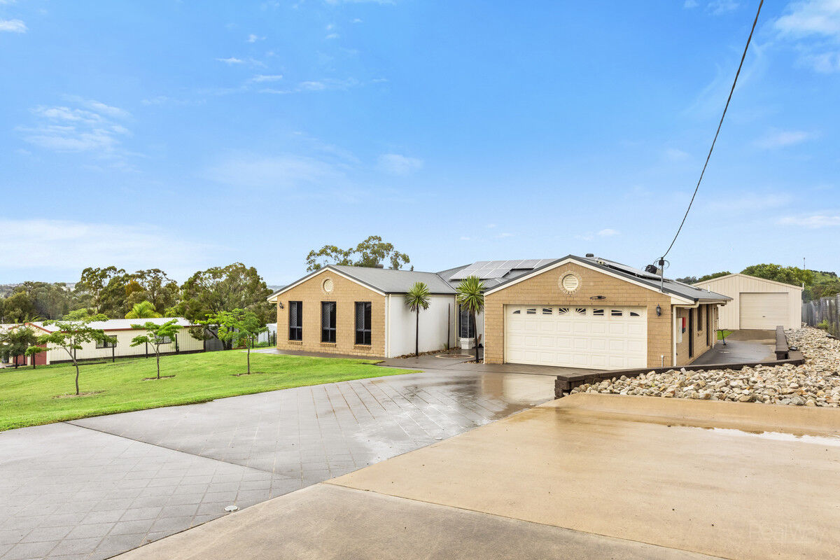 51 Peters Road, Meringandan West QLD 4352, Meringandan West - Thumbnail 2