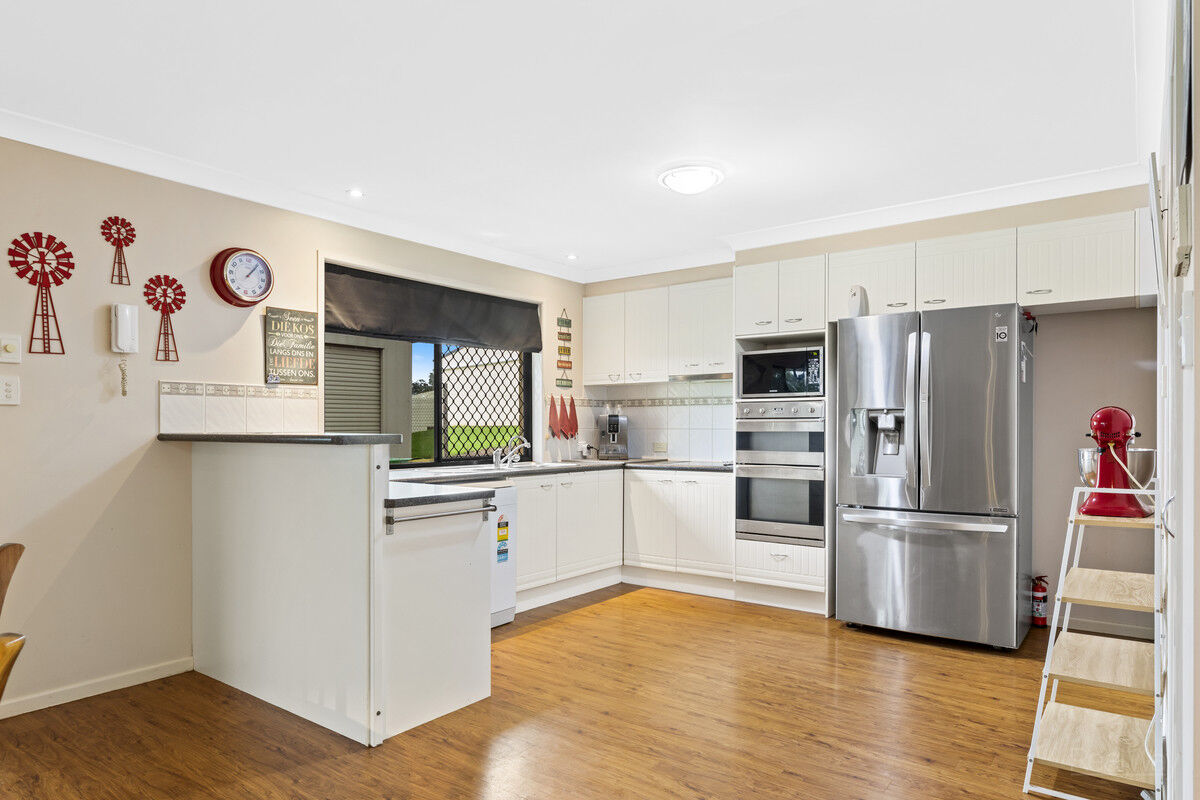 51 Peters Road, Meringandan West QLD 4352, Meringandan West - Thumbnail 4