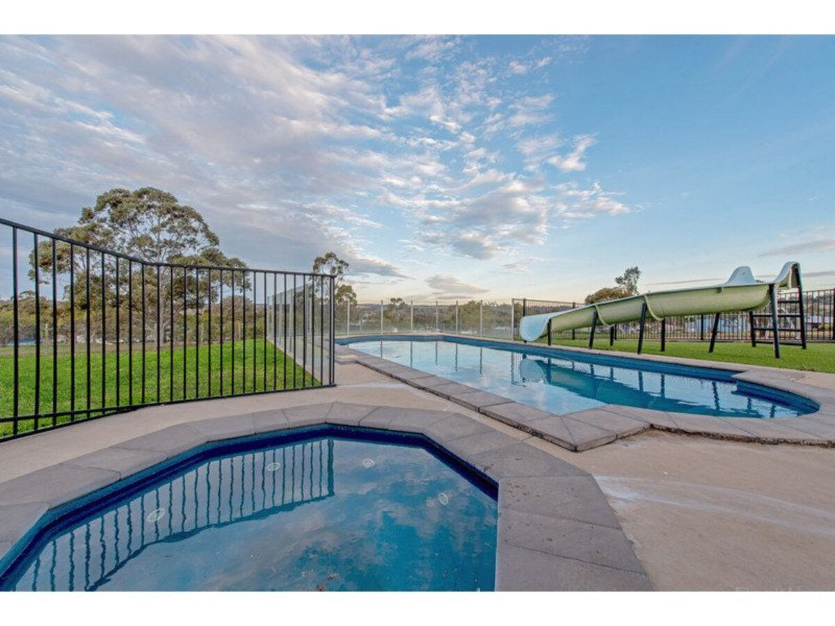 51 Peters Road, Meringandan West QLD 4352, Meringandan West - Thumbnail 3