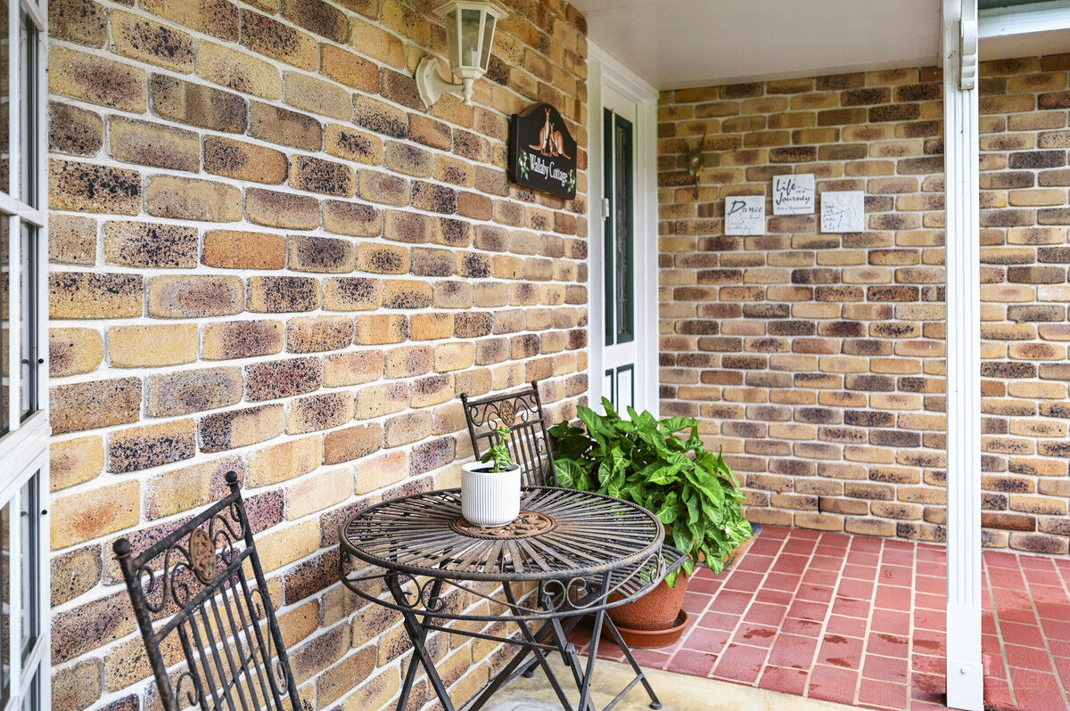 24 Stewart Street, Withcott QLD 4352, Withcott - Thumbnail 2