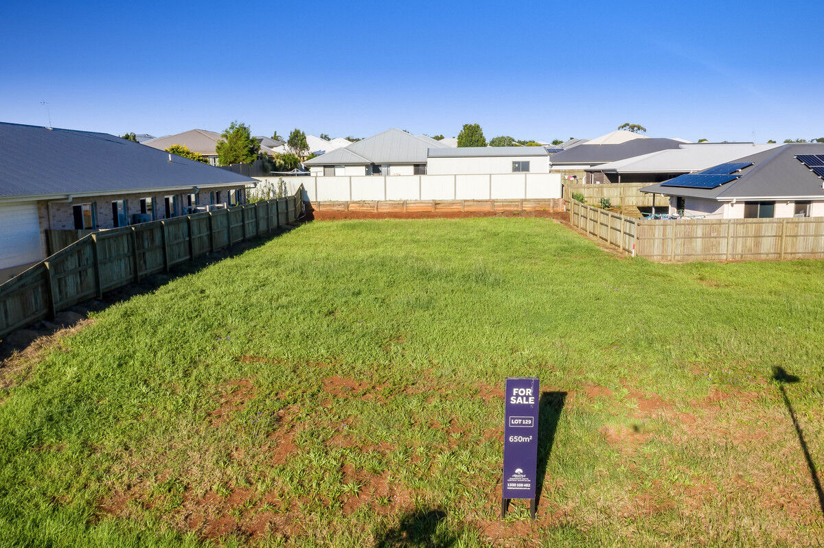 12 Macgregor Avenue, Highfields QLD 4352, Highfields - Thumbnail 3